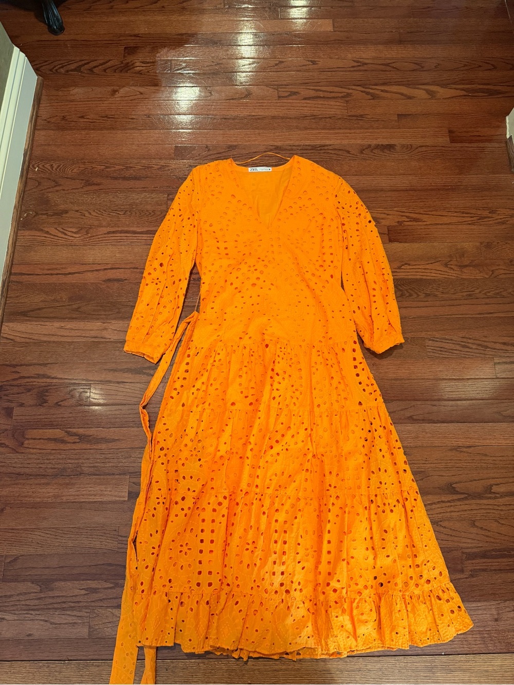 Zara Orange Belted Eyelet Embroidered Midi Dress Cotton Size M